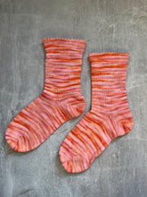 Charger l&#39;image dans la galerie, Chaussettes &quot; Pêche”
