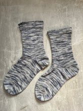 Charger l&#39;image dans la galerie, Chaussettes &quot;Blue sky”
