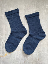 Charger l&#39;image dans la galerie, Chaussettes &quot;Jean”
