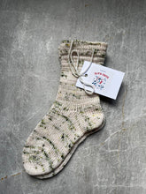 Charger l'image dans la galerie, Chaussettes enfant "Basilic”
