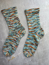 Charger l'image dans la galerie, Chaussettes "Ara”
