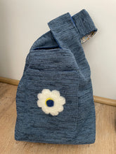 Load image into Gallery viewer, &quot;Daisy&quot;project bag
